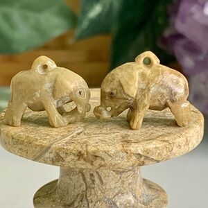 2 Antique Green Chinese Soapstone Mini Hand Carved Elephants Pendants Figurines